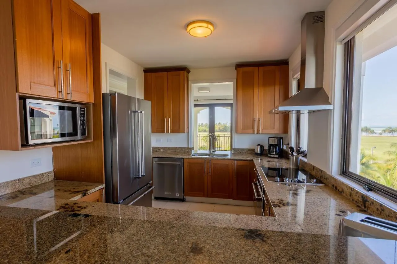 The Country Club Residences At Grand Reserve Rio Grande