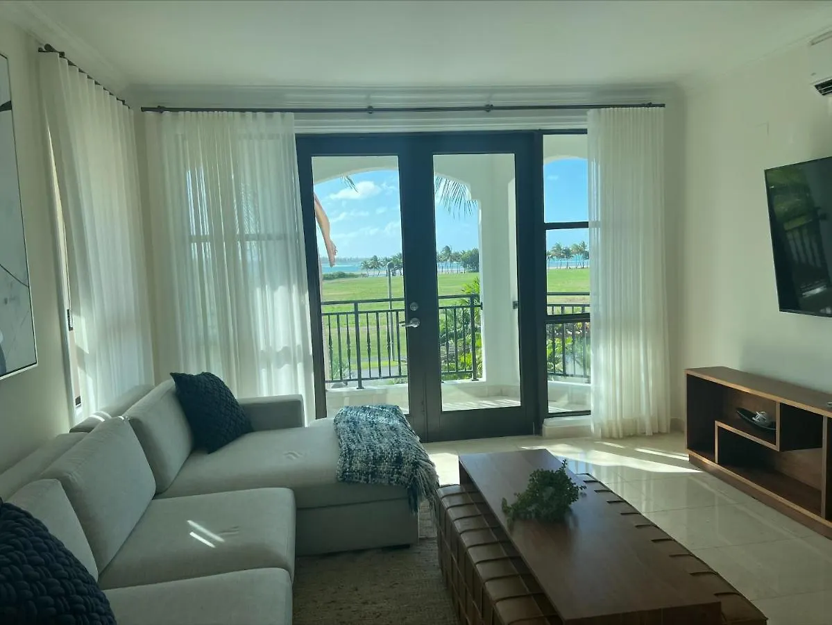 The Country Club Residences At Grand Reserve Rio Grande 0*,